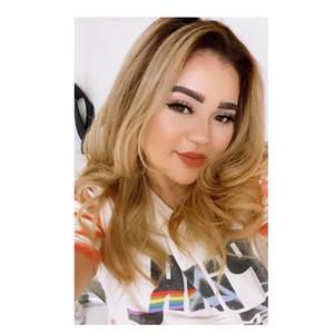 Meet your Posher, Ana jaime